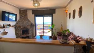 Apartment with 180 Seaview