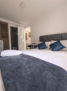 Nice and new apartment near the airport