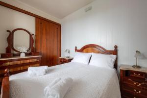 Miradouro House By Sam Houses