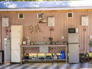 The Huts - Glamping at Caledon Grace