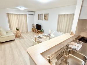 ZZOKIAI紫葉 30-second walk to the seaside! You can see the sea from every floor! 4LDK maximun 10 people!