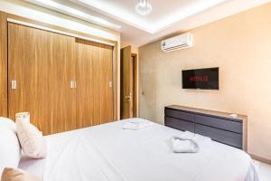 Marguerite de Guéliz Piscine & Parking