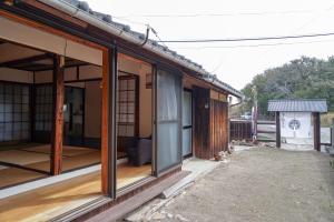 Remote Island MUJI Style Oceanfront Sauna Art injima naosima setouchi Private lodging