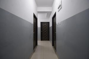 Super OYO 82026 BANGUR INN
