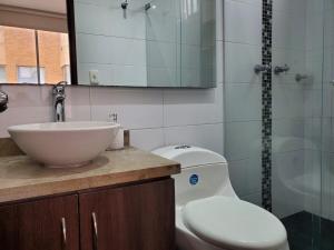 Apartment in Chico Navarra 2 Bed with balcony