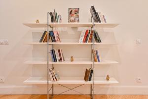 Appartements Elegant appartement 3 chambres, 3 salles de bain- Double sejour- Paris 16e- Calme et standing : photos des chambres