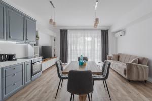 Down to Earth at Waterview Collection