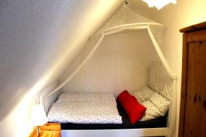 WaldFried - zentral gelegen, Kamin, WLAN, TV