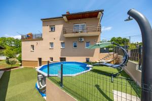 Apartment City Peace