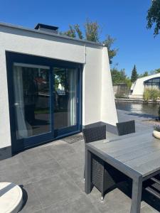 Vakantiehuis Lemmer aan het water