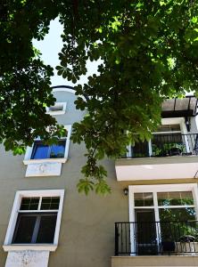 The House - Central Boutique Apartments