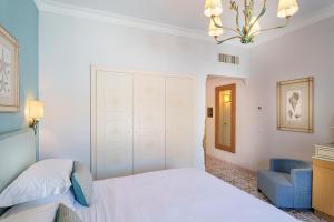 Deluxe Doppel-/Zweibettzimmer mit Balkon