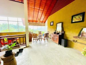 Heavenly Horizon Villa