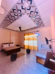 Woodnest Saayoo Resort