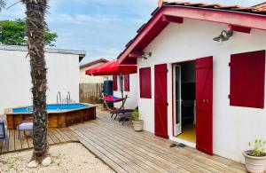 Maisons de vacances Maison typique 2 chambres avec piscine : photos des chambres