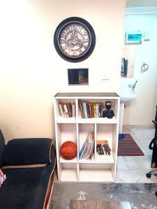 1BR Retreat w Balcony and Desk