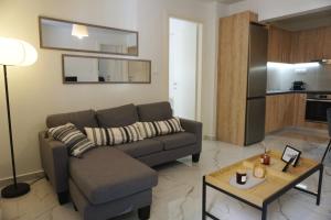 Live in athens as a local