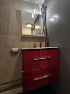 Appartements Les Ronchaux Studio Hyper Centre WiFi : photos des chambres