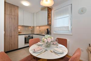 Zadar Dor with free private parking