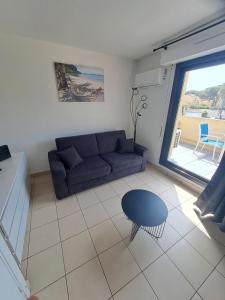 Studio Climatisé Résidence Odalys nouvelle box 5 G ,Saint Loup,piscine ,parking privé et superette