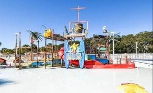 O4 Ocean Lakes Pet Friendly Golf Cart-Beach Bum