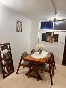 AnnexSarova Homestay