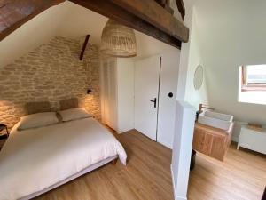 Maisons de vacances La perle-Maison de pecheur a Saint-Aubin-sur-Mer : photos des chambres