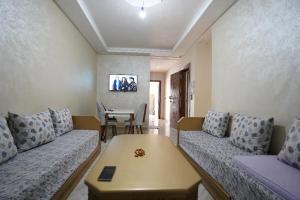 417 Location de vacances à Martil Central Martil Comfort 2BR Ground-Floor Retreat Near Everything