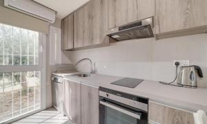 Deluxe Apt - 500m Nissi Beach!