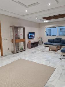 family apartment per day