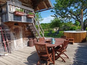 Maisons de vacances Gite / chalet meuble pour 2 personnes le 1780 : photos des chambres