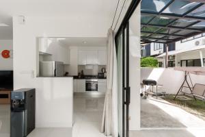 Big Garden Townhouse Laguna Park