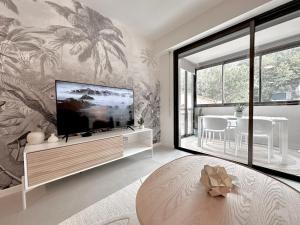 Appartements Theoule - Refait a neuf - 6 personnes - Parking - Clim : Appartement 2 Chambres