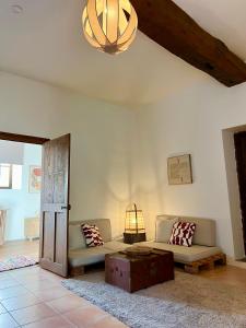 Maisons d'hotes Les CHARMES : photos des chambres