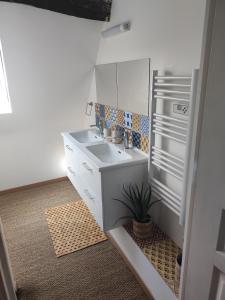 Nice detached stone house