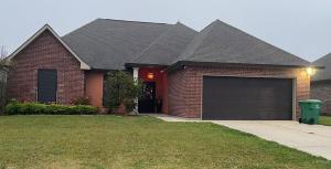 Bennus Country Cottage near Nicholls State and local hospitals