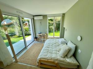 Maisons de vacances Villa Txori Habia - House with ocean view : Maison 1 Chambre