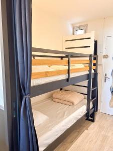 Studio dans une résidence avec piscine à Sanary