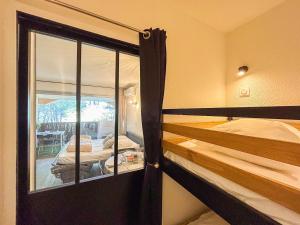 Studio dans une résidence avec piscine à Sanary