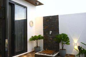 Corrib Pool Villa, Nandi Hills