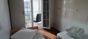 Maisons de vacances Maison de ville avec grande terrasse a Caneta : photos des chambres