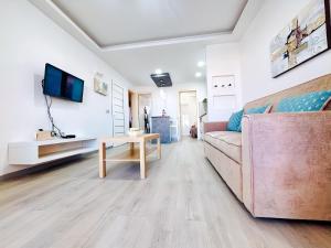 Apartment Bellissima with pool and Wi-Fi, 200m from the sea in Puerto del Carmen