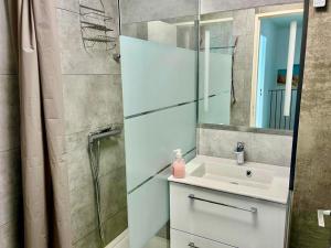 Appartements Capucine, duplex a 5 min plage : photos des chambres