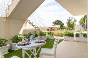 GuestHost - Borgo 84 Marzamemi - White House