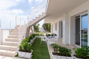 GuestHost - Borgo 84 Marzamemi - White House