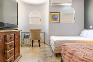 Casa Reyes, Casa Reyes Family Oasis, Heated-Pool & Amazing Views