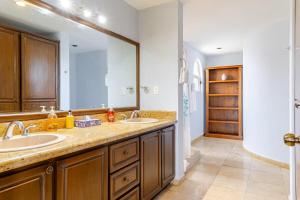 Casa Reyes, Casa Reyes Family Oasis, Heated-Pool & Amazing Views