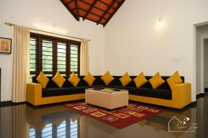 The Greeen Pod- Adamya Homestay