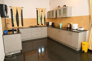 The Greeen Pod- Adamya Homestay