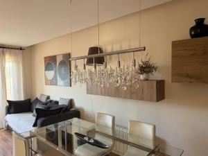 Encantador Ático a 2,6 km de la Playa